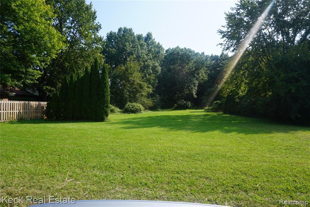 26065 Wick Road Taylor, MI 48180 - Photo 1 of 8