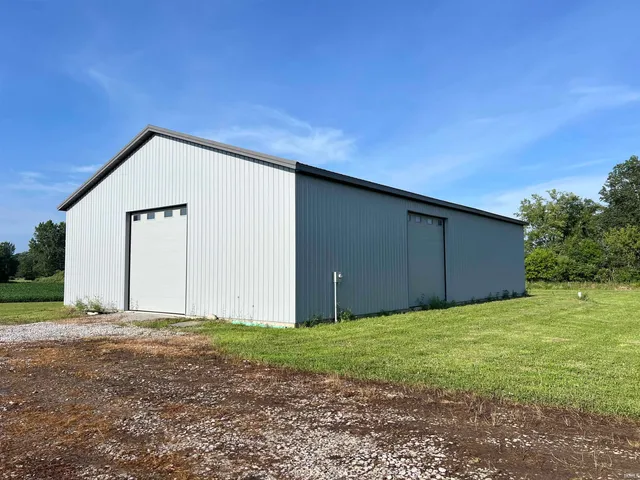 $282,900 | 959 County Road 28, Corunna, IN 46730