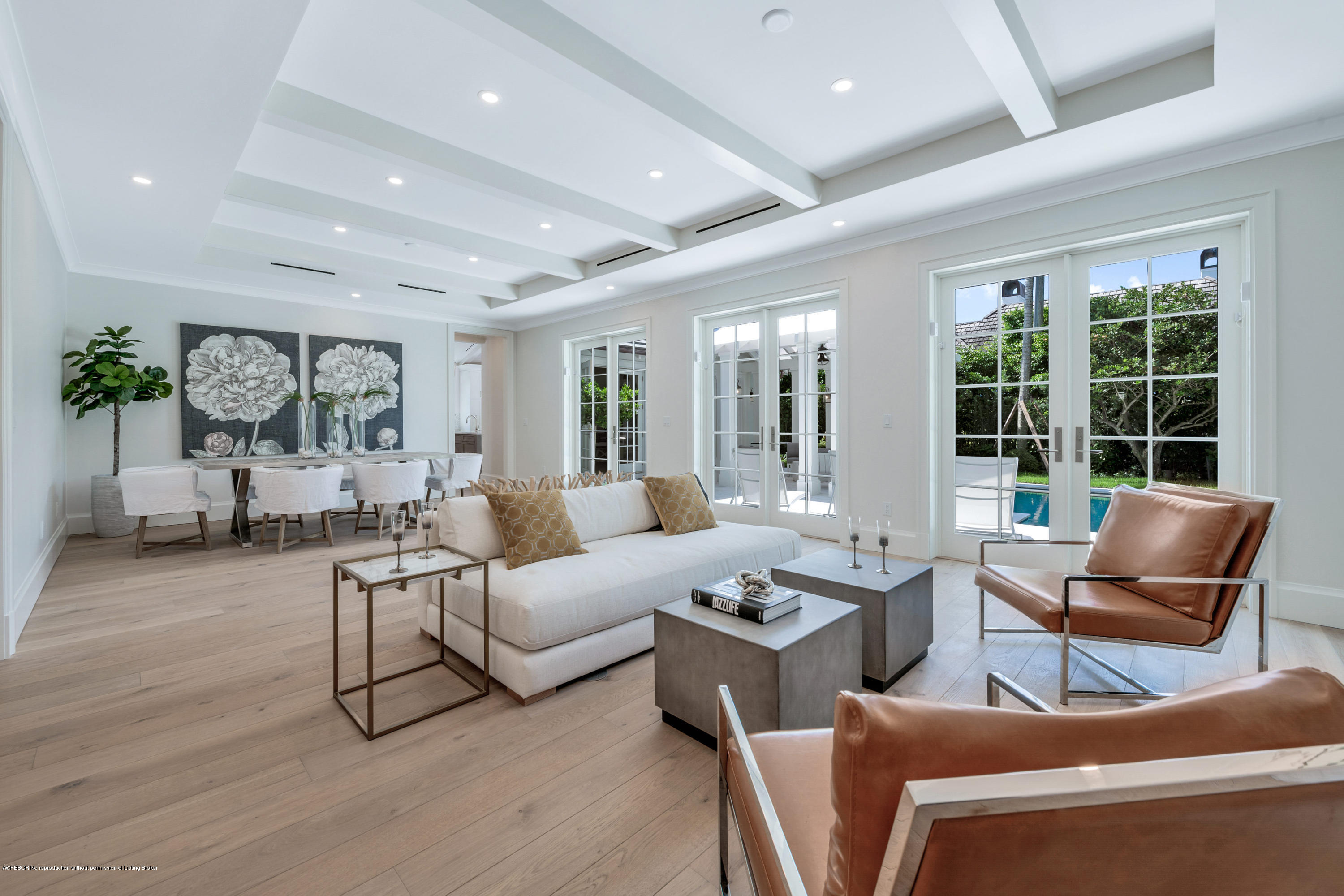 256 Fairview Road Palm Beach, FL 33480 - Photo 13 of 43 LIVING ROOM