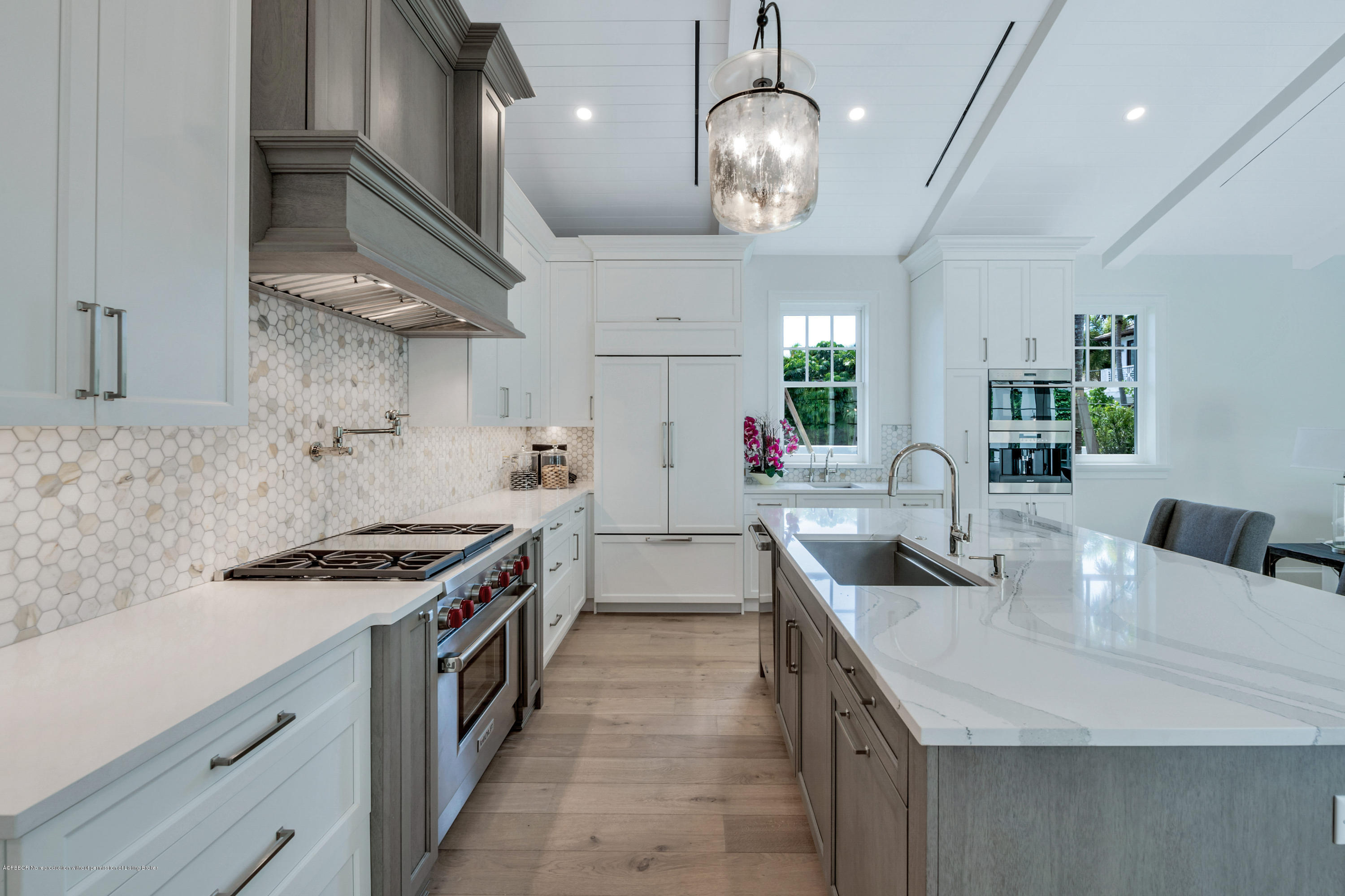 256 Fairview Road Palm Beach, FL 33480 - Photo 3 of 43 KITCHEN