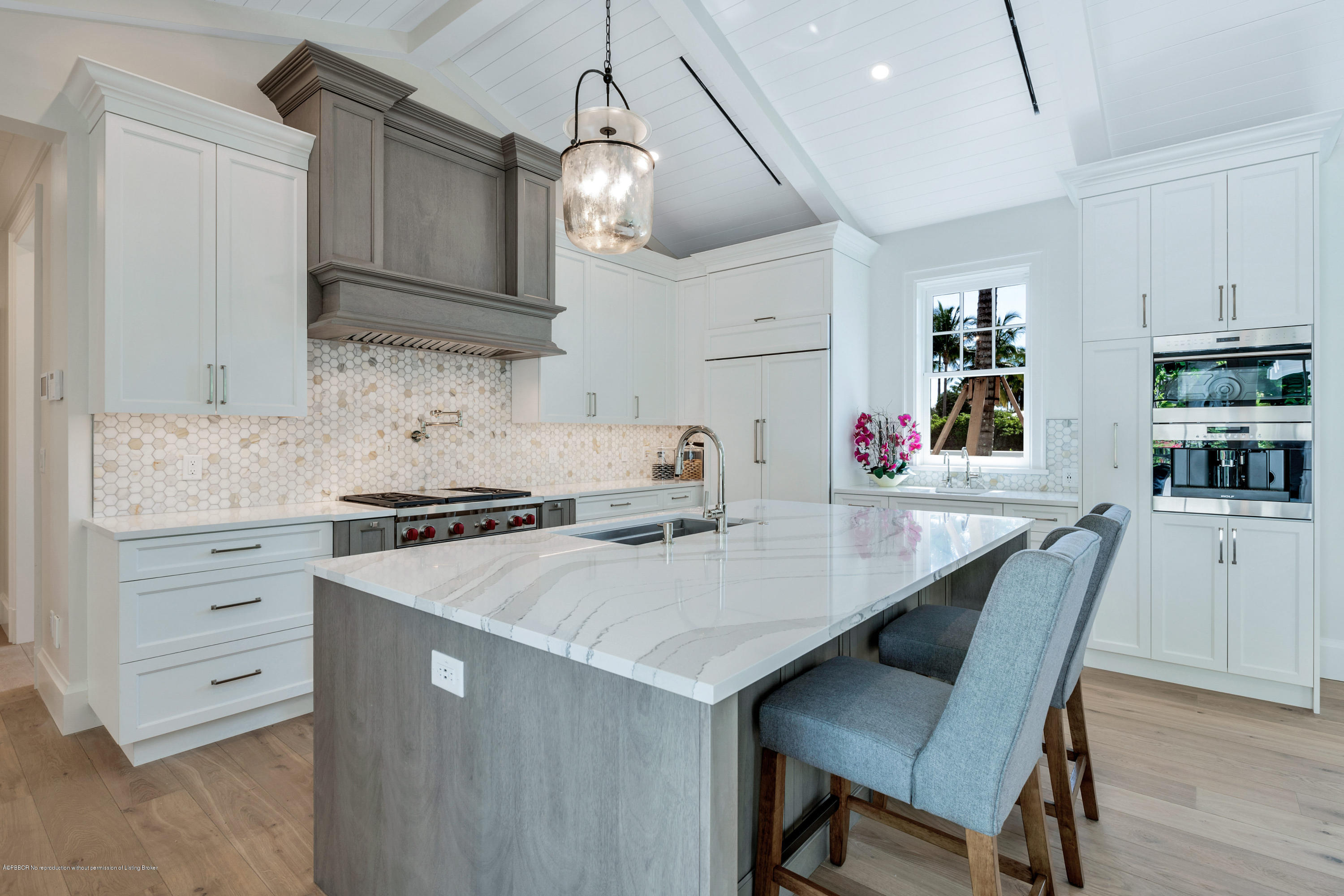 256 Fairview Road Palm Beach, FL 33480 - Photo 9 of 43 KITCHEN