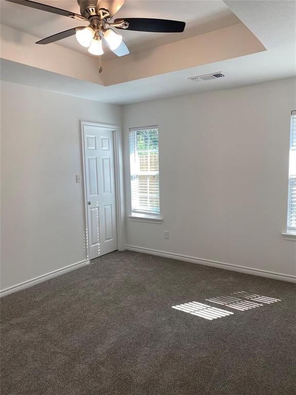 521 East Sears Street Denison, TX 75021 - Photo 8 of 19