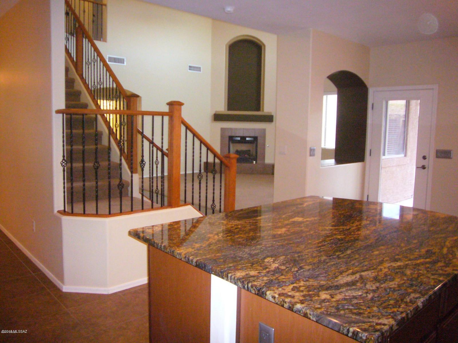 39091 South Running Roses Lane Tucson, AZ 85739 - Photo 4 of 5 Gallery Image 4