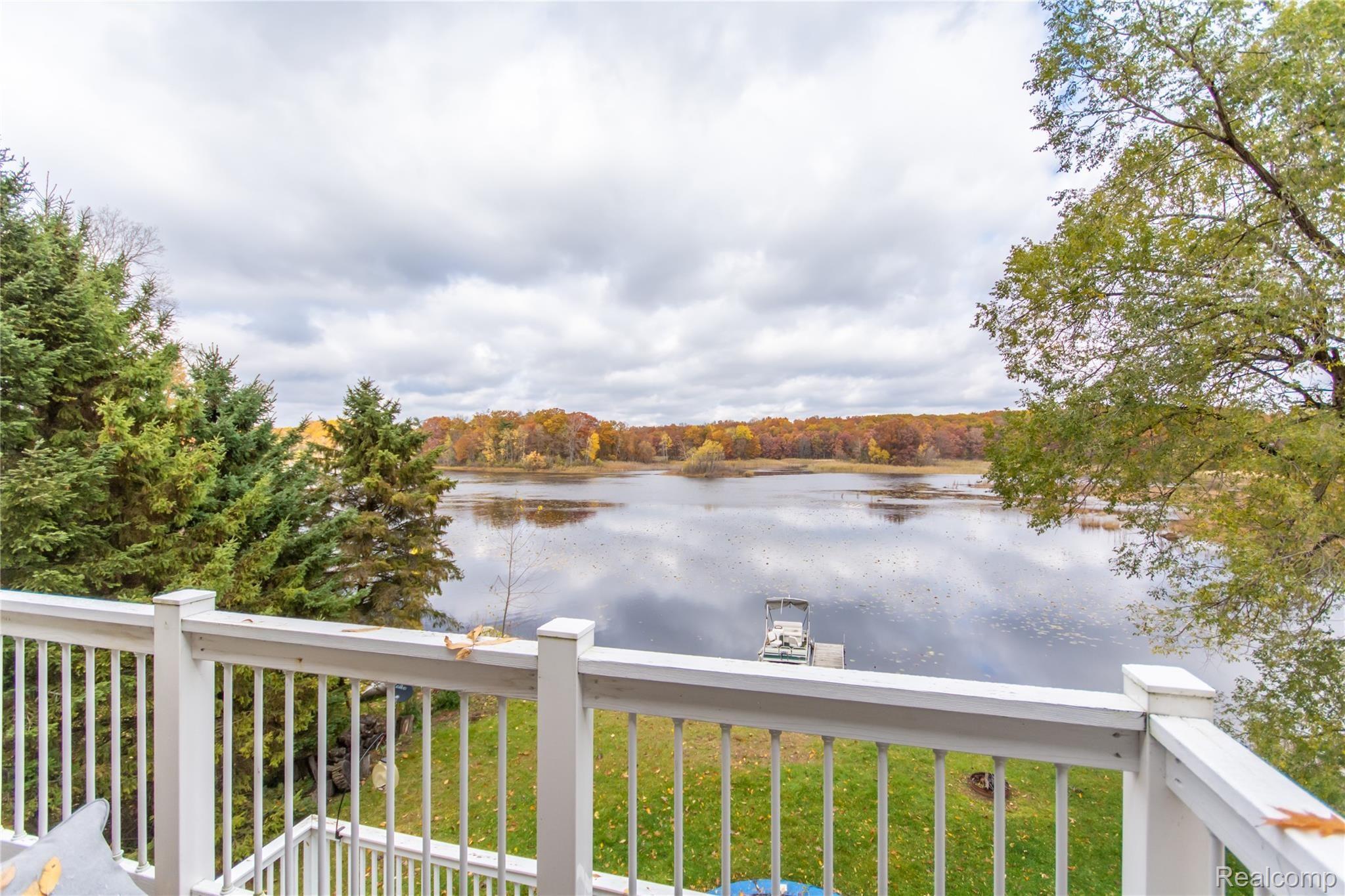 5421 Wayne Road White Lake, MI 48383 - Photo 7 of 52 DSC_0936.jpg