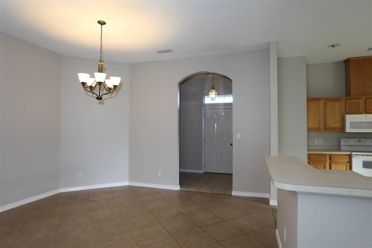136 Gunwale Road Pensacola, FL 32507 - Photo 12 of 25
