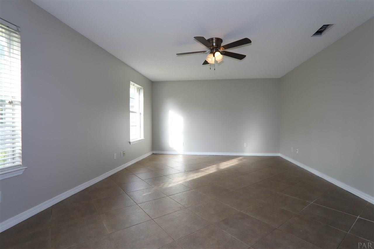 136 Gunwale Road Pensacola, FL 32507 - Photo 17 of 25