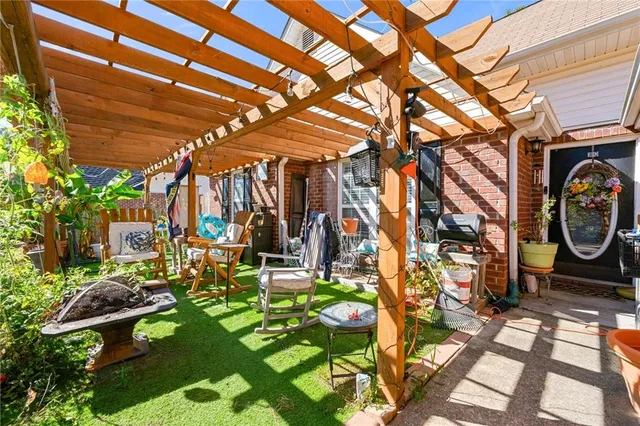 $229,000 | 11045 Knotty Pine Place, Hampton, GA 30228