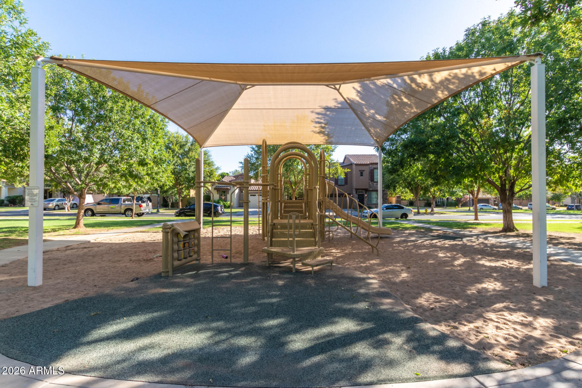 4331 East Cullumber Street Gilbert, AZ 85234 - Photo 35 of 42 a view of outdoor space with garden
