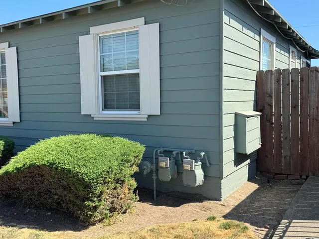 $549,900 | 10407 Pontiac Street, Oakland, CA 94603