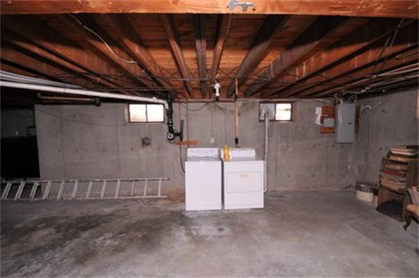 8 Hiram Road Framingham, MA 01701 - Photo 17 of 20 Gallery Image 17