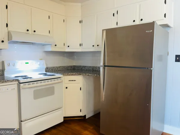 $1,200 | 406 East Main Street, Hogansville, GA 30230