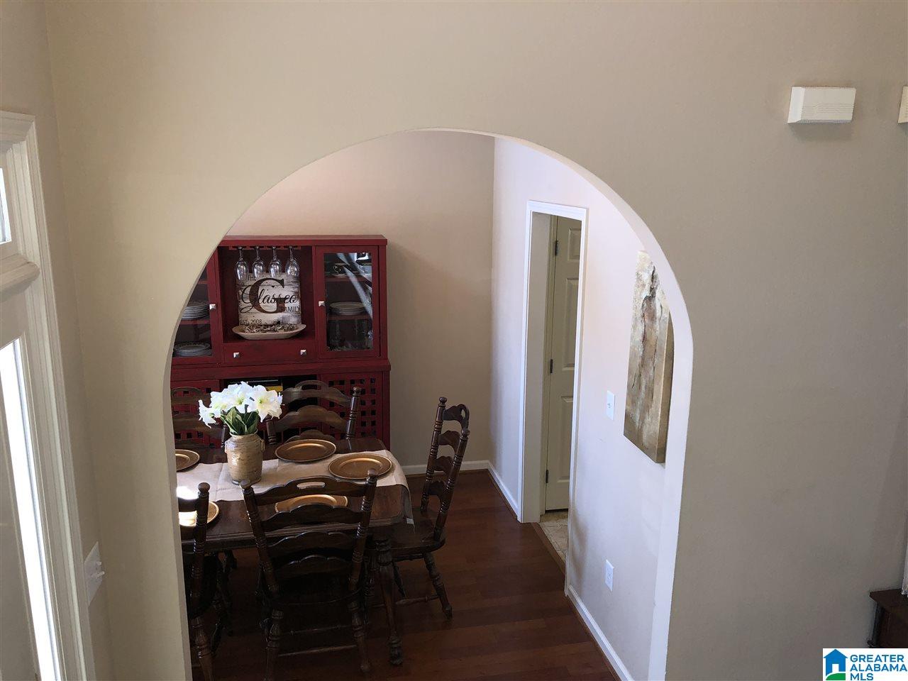 201 Cove Lane Pelham, AL 35124 - Photo 8 of 41