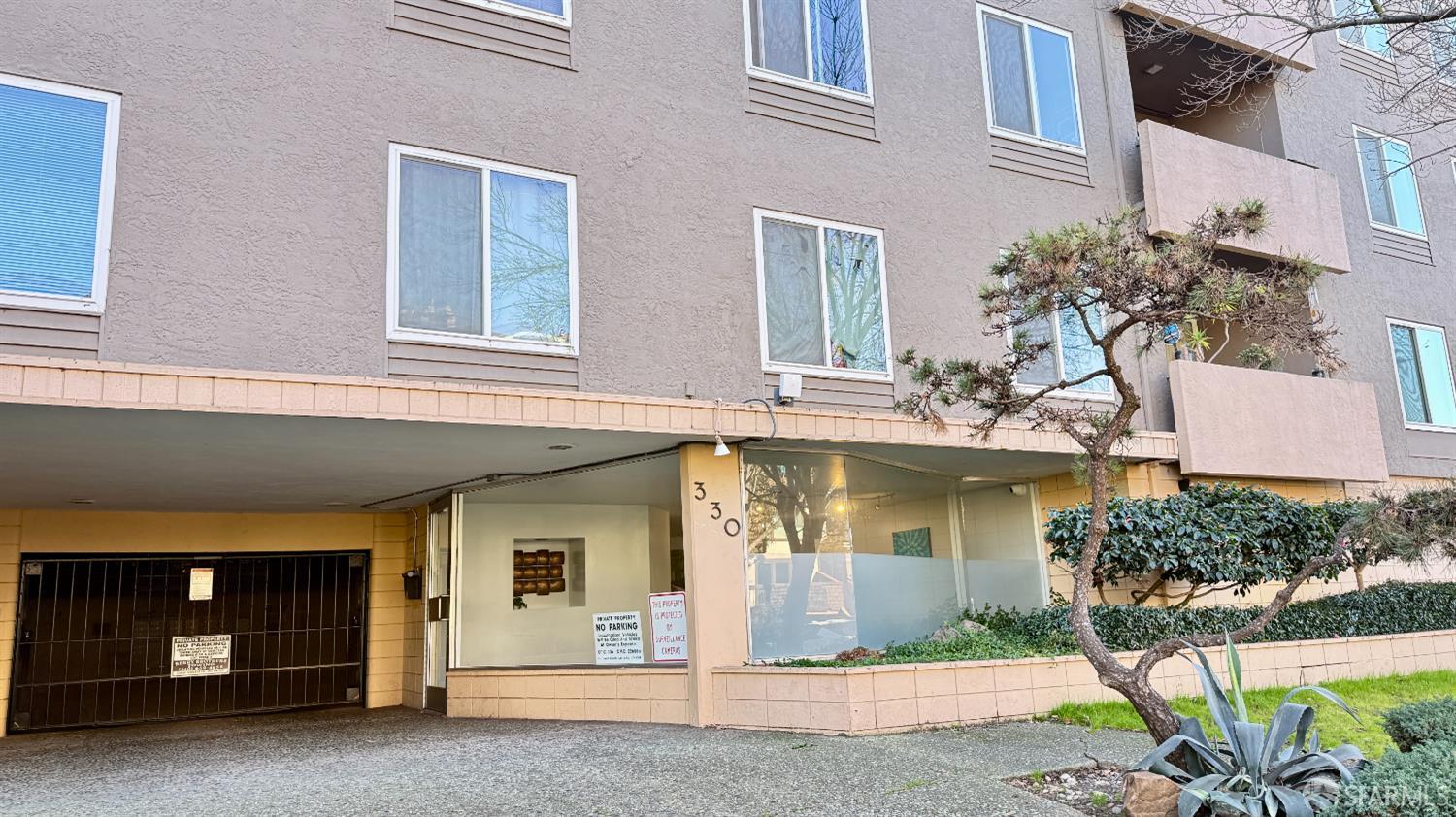 330 Vernon Street, Unit 111 Oakland, CA 94610 - Photo 30 of 38