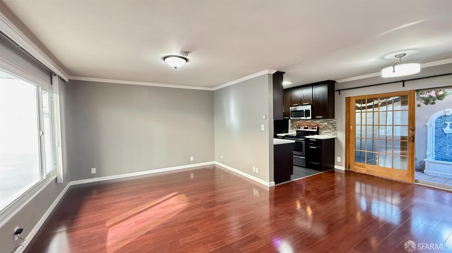 330 Vernon Street, Unit 111 Oakland, CA 94610 - Photo 3 of 38