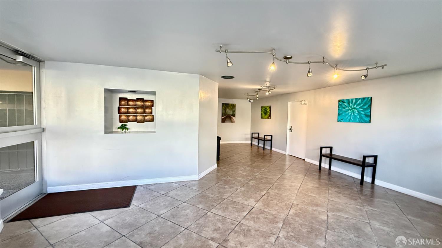 330 Vernon Street, Unit 111 Oakland, CA 94610 - Photo 34 of 38