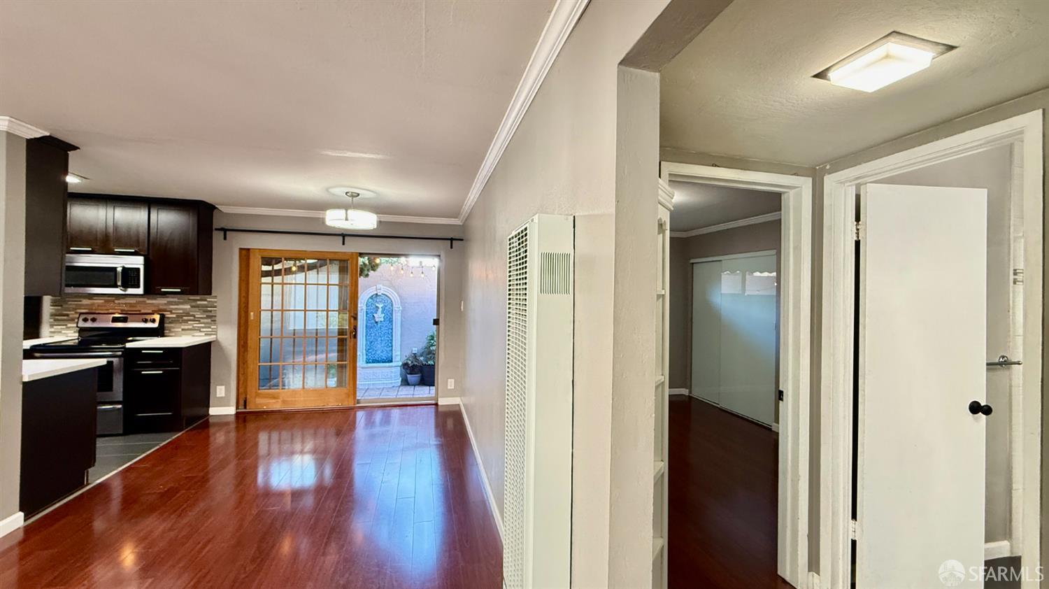 330 Vernon Street, Unit 111 Oakland, CA 94610 - Photo 7 of 38