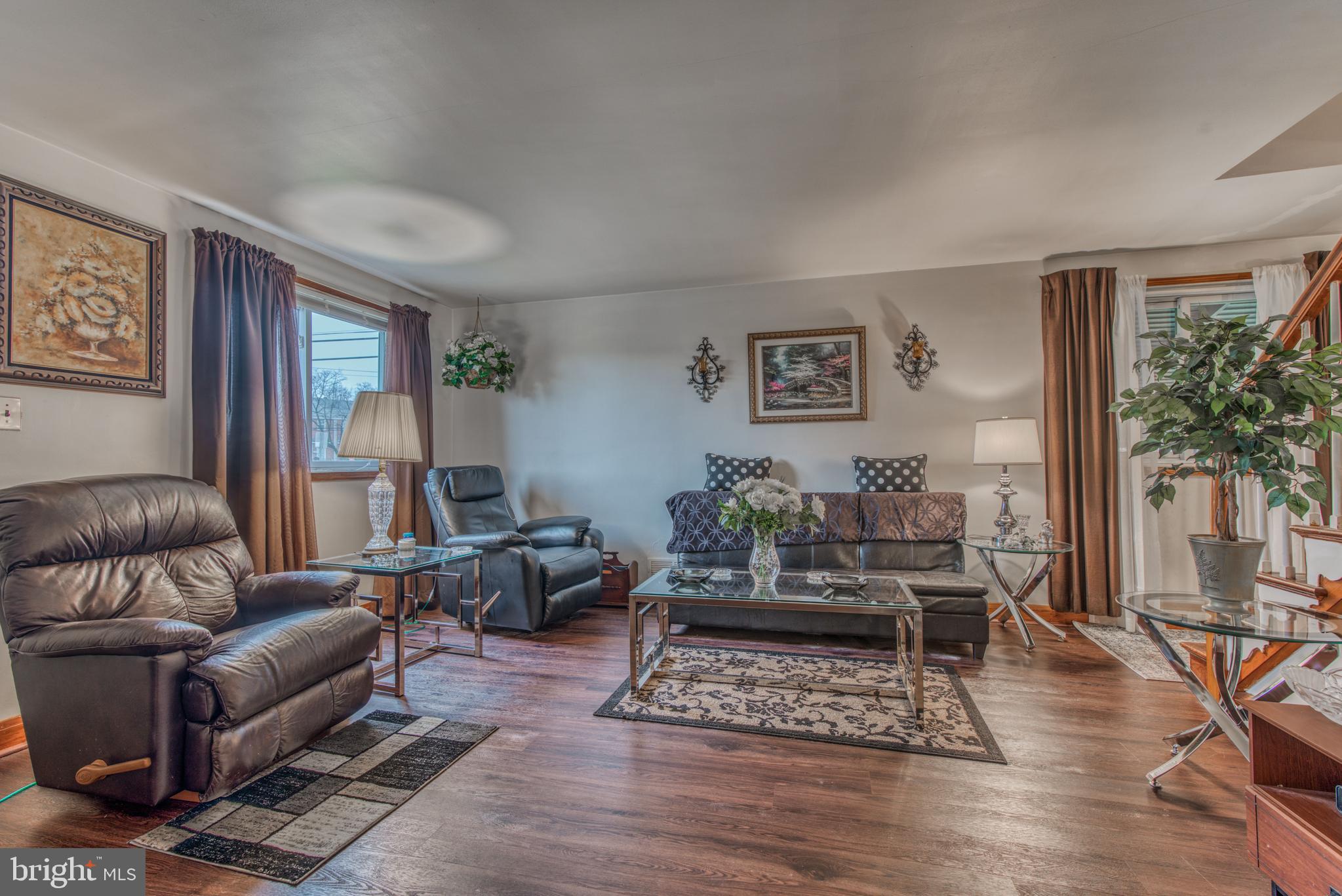 7871 Kentley Road Baltimore, MD 21222 - Photo 5 of 32