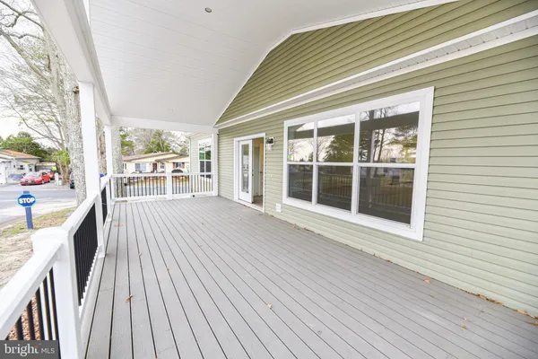 a view of deck with patio