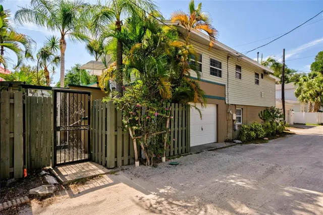 $1,350,000 | 921 24th Avenue North, St. Petersburg, FL 33704