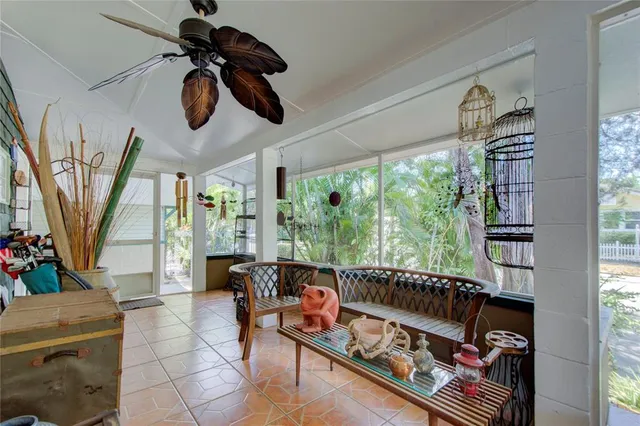 $1,350,000 | 921 24th Avenue North, St. Petersburg, FL 33704