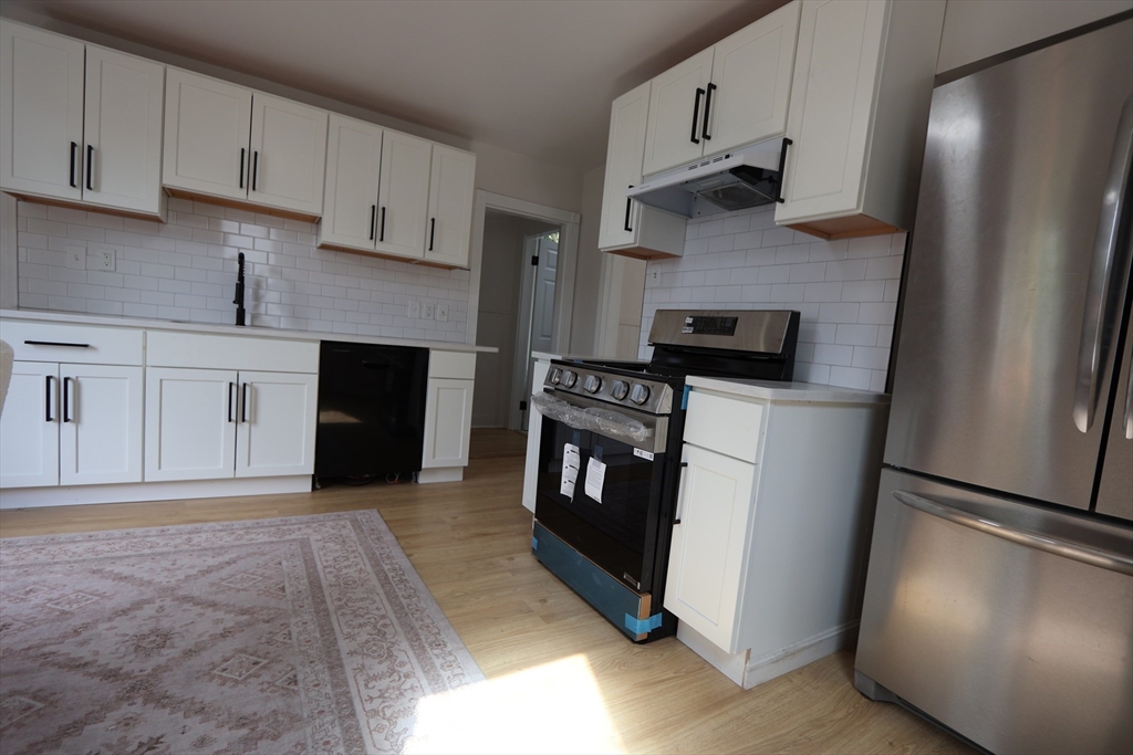 115 Collins Street Lynn, MA 01902 - Photo 5 of 15