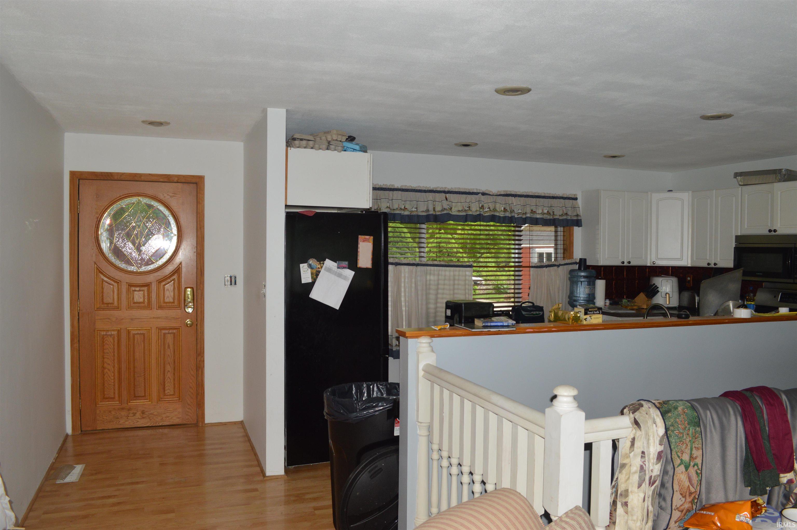 8648 East Koher Road South Syracuse, IN 46567 - Photo 8 of 14 Gallery Image 8
