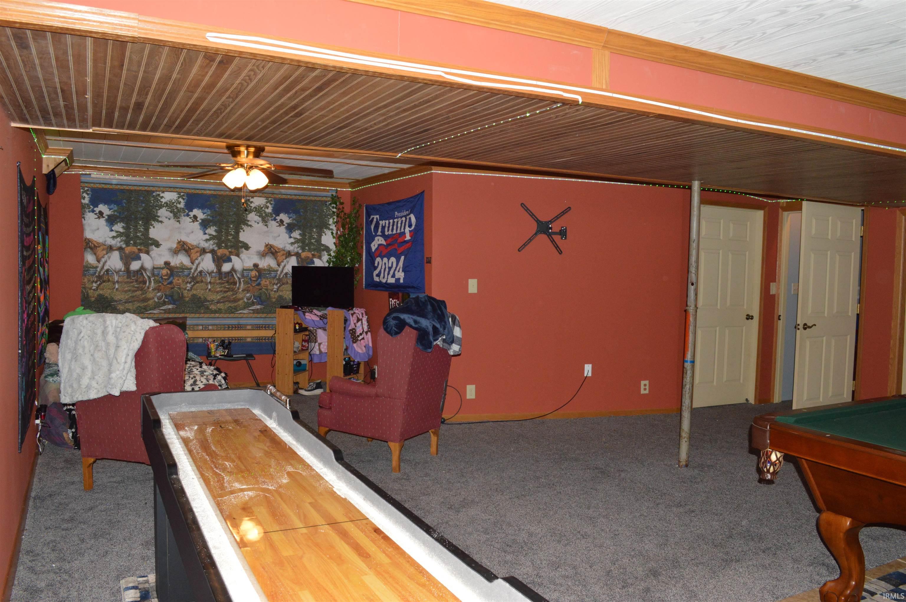 8648 East Koher Road South Syracuse, IN 46567 - Photo 10 of 14 Gallery Image 10