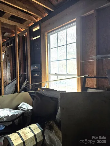 a view of an outdoor space