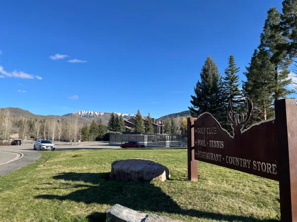 $899,000 | 106 Village Way, Unit 3, Sun Valley, ID 83353