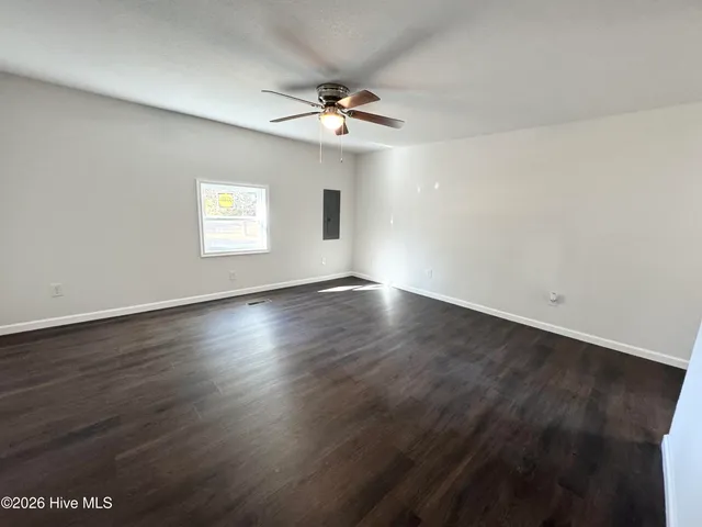 $2,017 | 1804 County Street, Elizabeth City, NC 27909