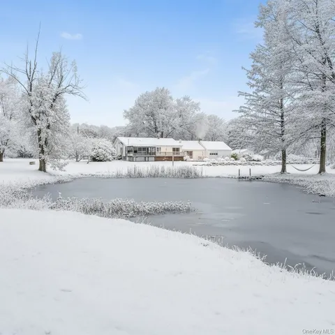 $695,000 | 886 Burlingham Road, Pine Bush, NY 12566