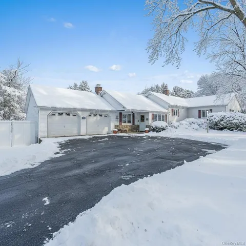 $695,000 | 886 Burlingham Road, Pine Bush, NY 12566