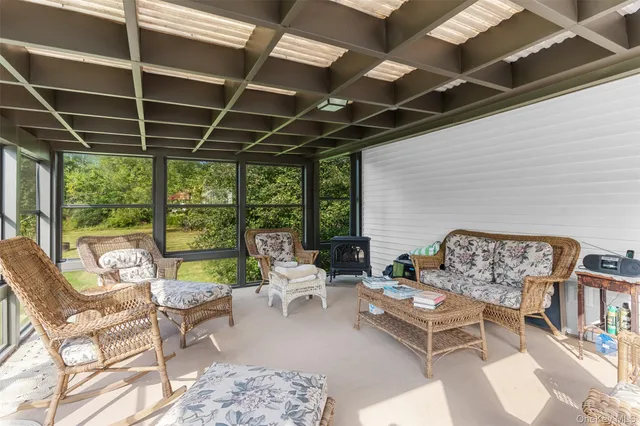 $695,000 | 886 Burlingham Road, Pine Bush, NY 12566