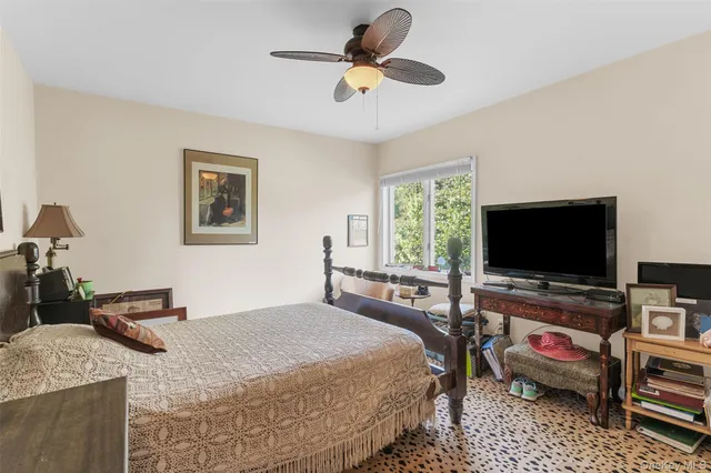 $695,000 | 886 Burlingham Road, Pine Bush, NY 12566