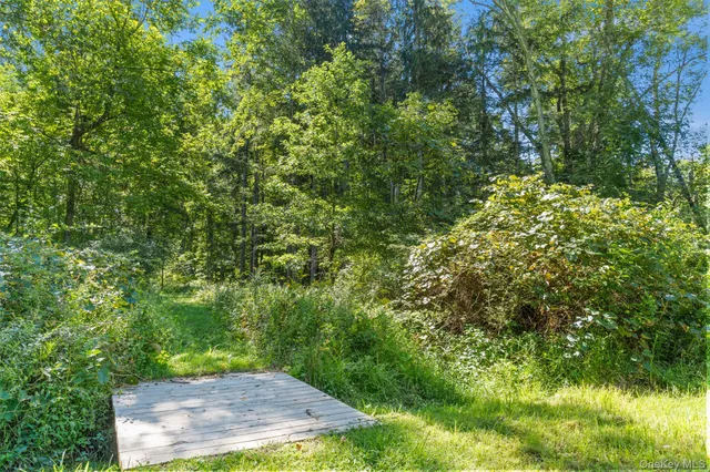 $695,000 | 886 Burlingham Road, Pine Bush, NY 12566