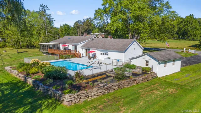 $695,000 | 886 Burlingham Road, Pine Bush, NY 12566