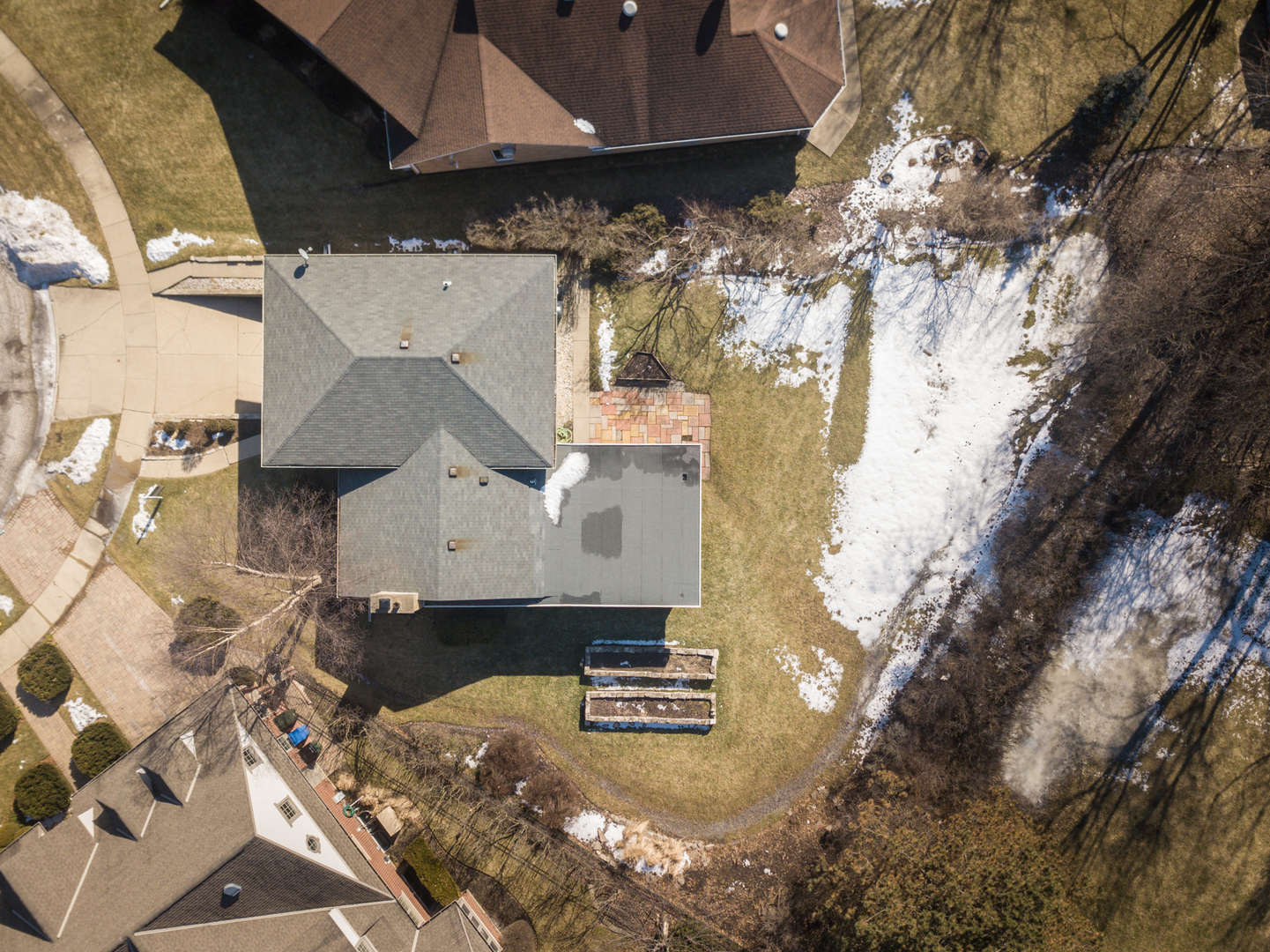 812 North Merrill Street Park Ridge, IL 60068 - Photo 7 of 30 an aerial view of residential houses with outdoor space