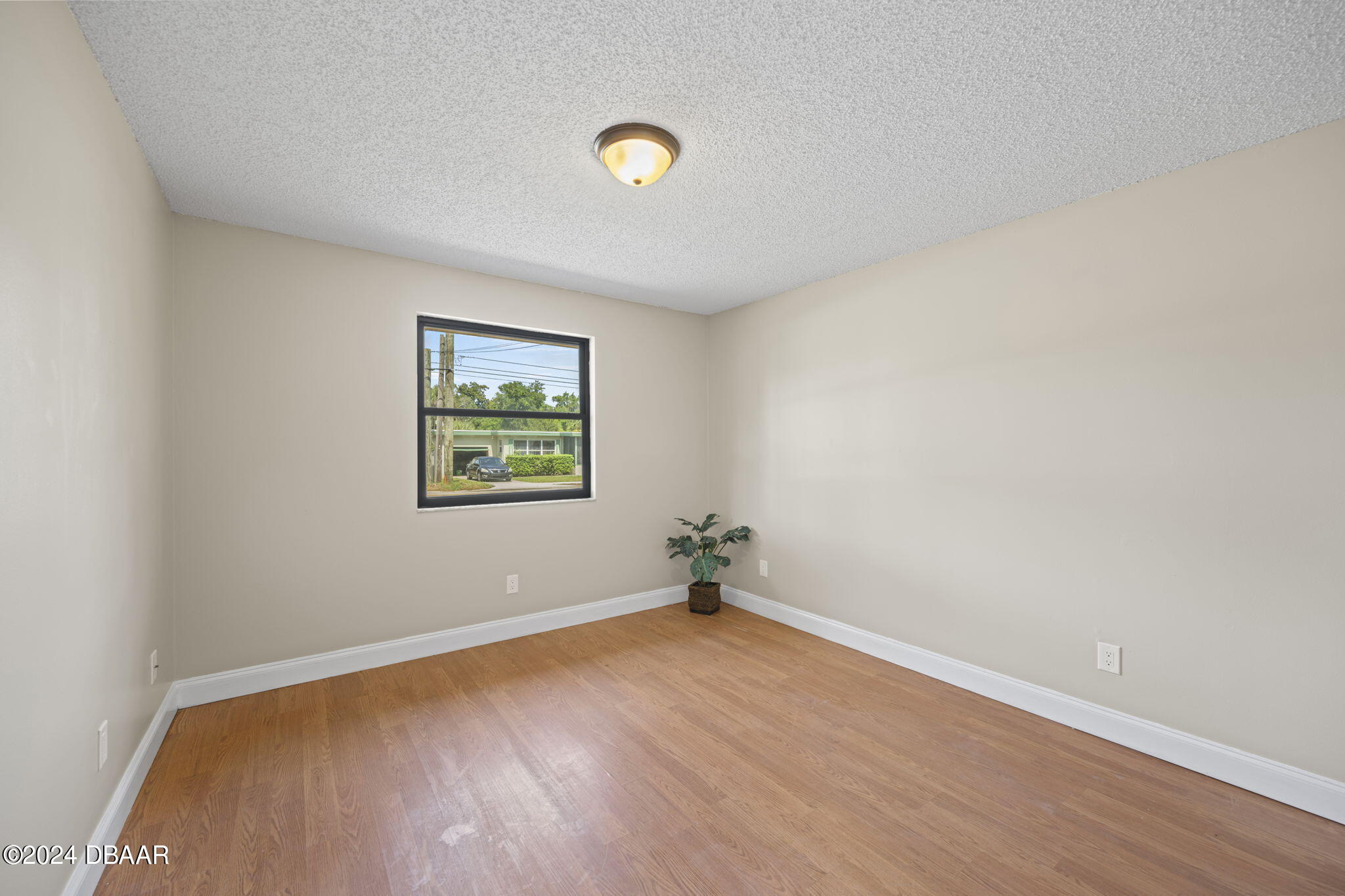 128 Highland Avenue Ormond Beach, FL 32174 - Photo 15 of 28 16-web-or-mls-LNL_3503