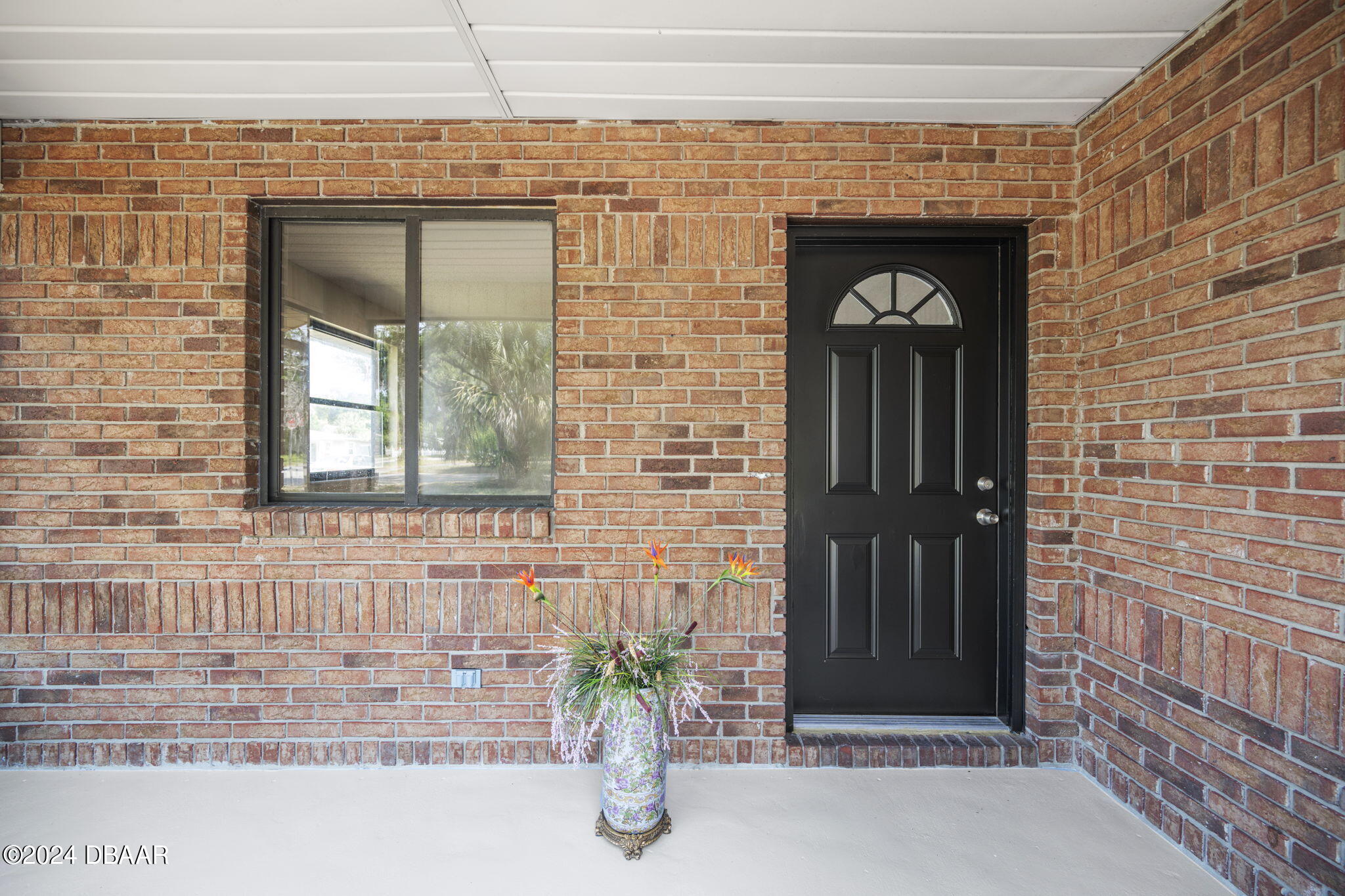 128 Highland Avenue Ormond Beach, FL 32174 - Photo 2 of 28 24-web-or-mls-LNL_3545