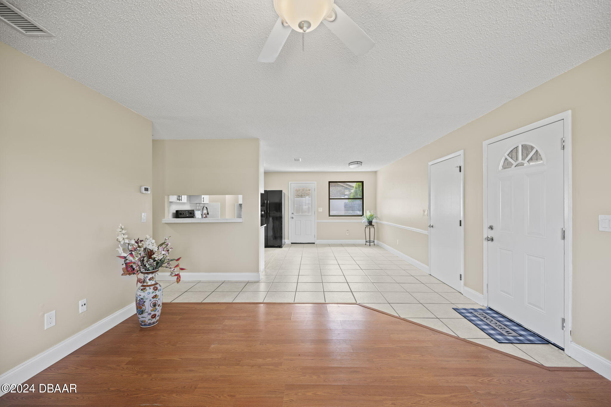 128 Highland Avenue Ormond Beach, FL 32174 - Photo 5 of 28 7-web-or-mls-LNL_3458