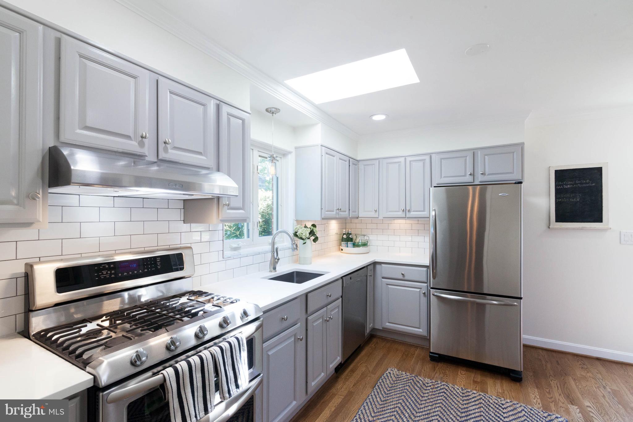 7318 Pinecastle Road Falls Church, VA 22043 - Photo 3 of 29 Kitchen