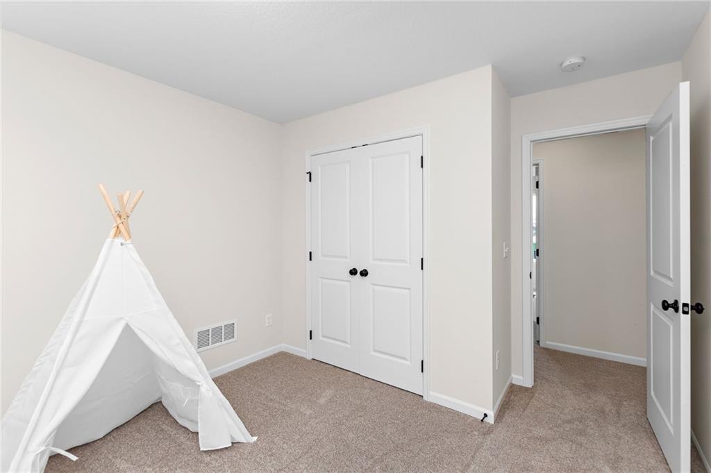 20774 Emerald Street Spring Hill, KS 66083 - Photo 27 of 41