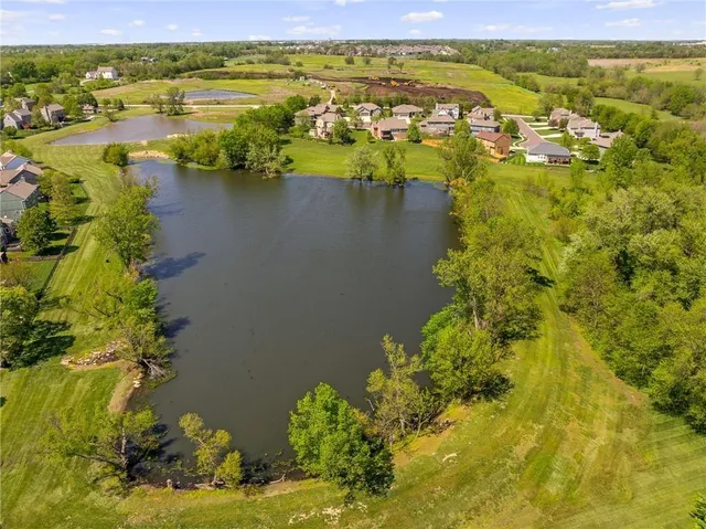 $501,750 | 20774 Emerald Street, Spring Hill, KS 66083