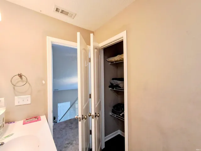 $235,000 | 405 Ariel Drive, Kokomo, IN 46901