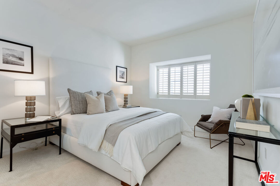 2311 Roscomare Road, Unit 12 Los Angeles, CA 90077 - Photo 28 of 34 Gallery Image 28