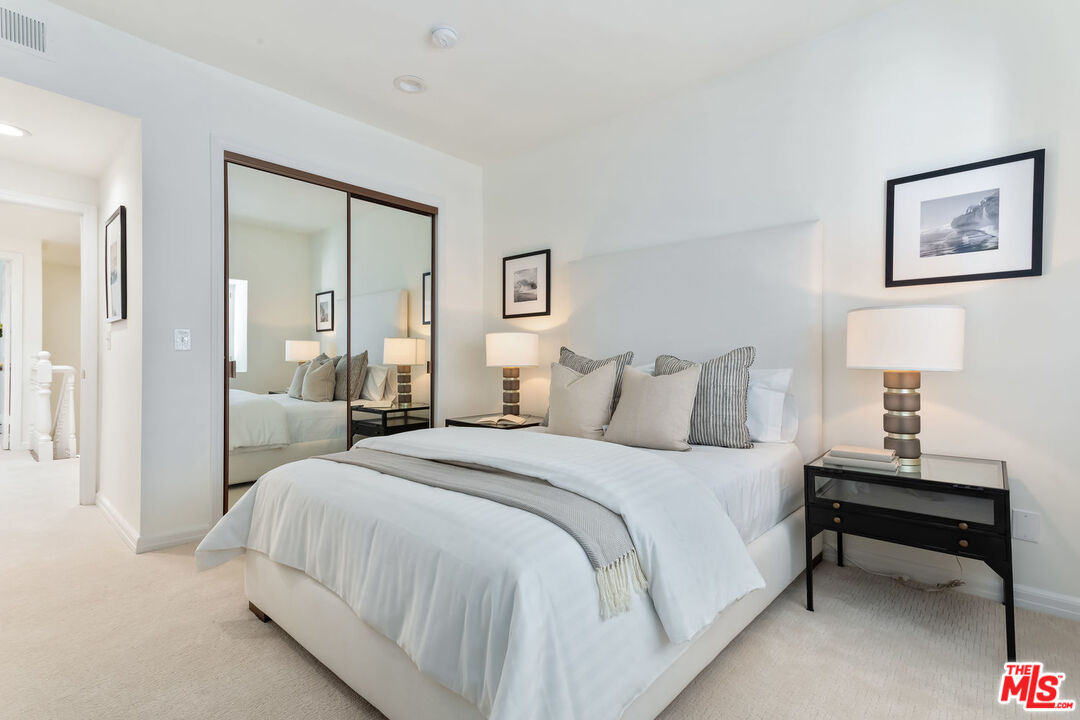 2311 Roscomare Road, Unit 12 Los Angeles, CA 90077 - Photo 29 of 34 Gallery Image 29