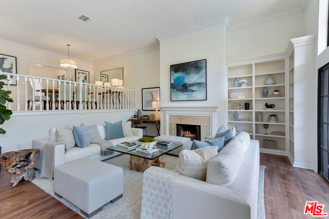 2311 Roscomare Road, Unit 12 Los Angeles, CA 90077 - Photo 9 of 34 Gallery Image 9