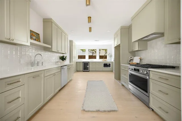 $1,050,000 | 7604 Carta Valley Drive, Dallas, TX 75248