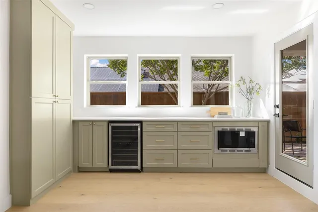 $1,050,000 | 7604 Carta Valley Drive, Dallas, TX 75248