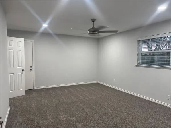 $2,400 | 11447 Coral Hills Drive, Dallas, TX 75229